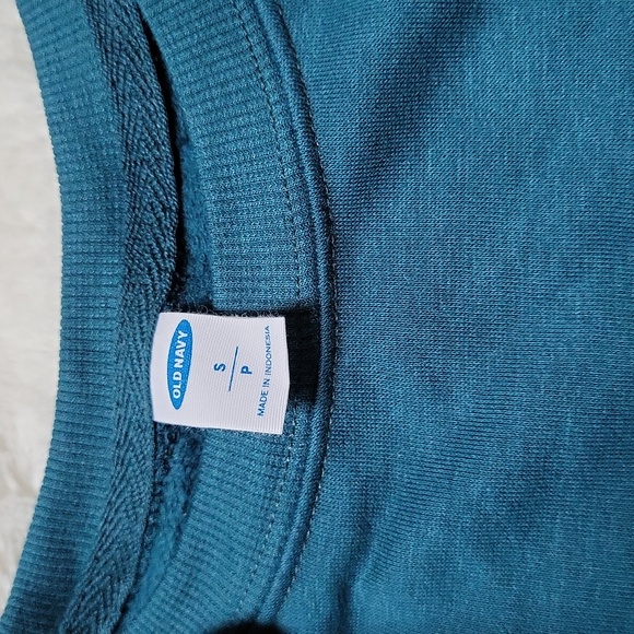 NWT! Space Turquoise Sweatshirt! Size Small! - Picture 5 of 10